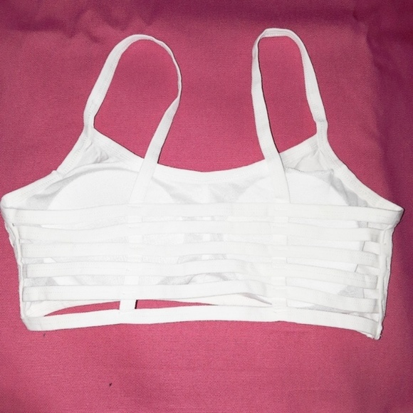 White Strappy Back Stretchy Bralette Crop Yoga Top - Picture 6 of 8